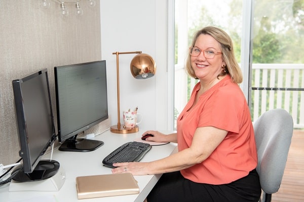 woman provides web content writing and blogging